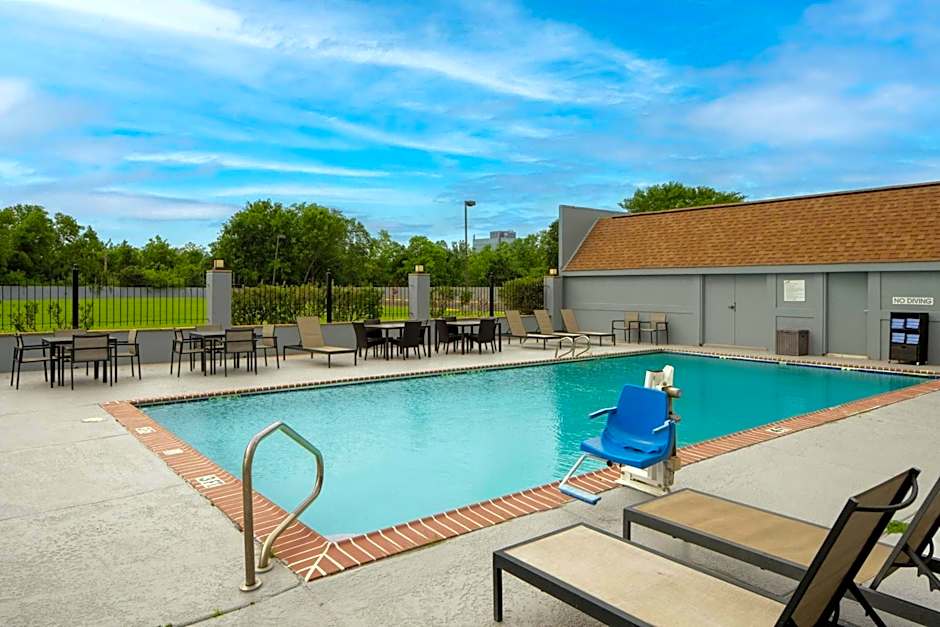 City Express by Marriott New Orleans 1-10