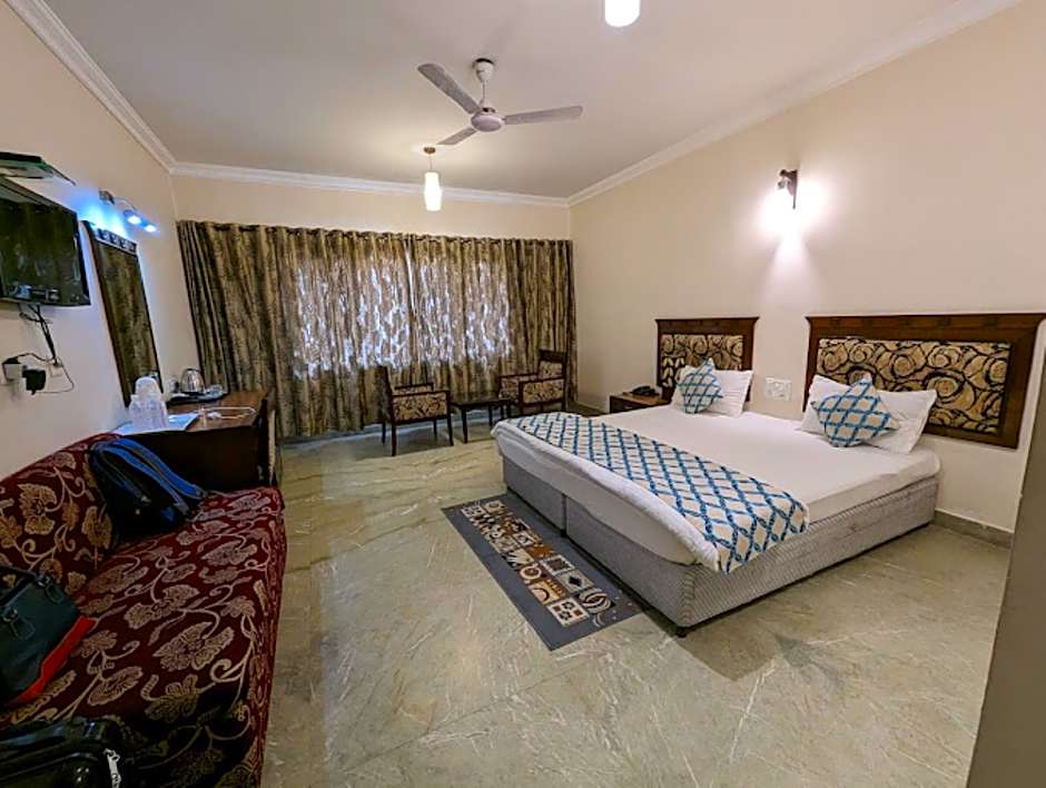 Hotel Taj Darbar(Bodh Gaya)