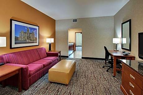 Queen Suite