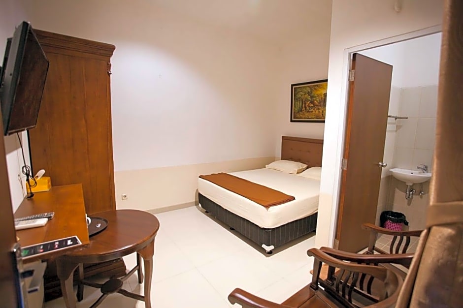 Jaksa Guest House - Near Alun-Alun Bandung