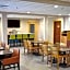 Country Inn & Suites by Radisson, Fairborn South, OH