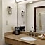 Howard Johnson by Wyndham Lubbock TX