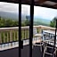 A Beautiful Edge of the World Bed & Breakfast