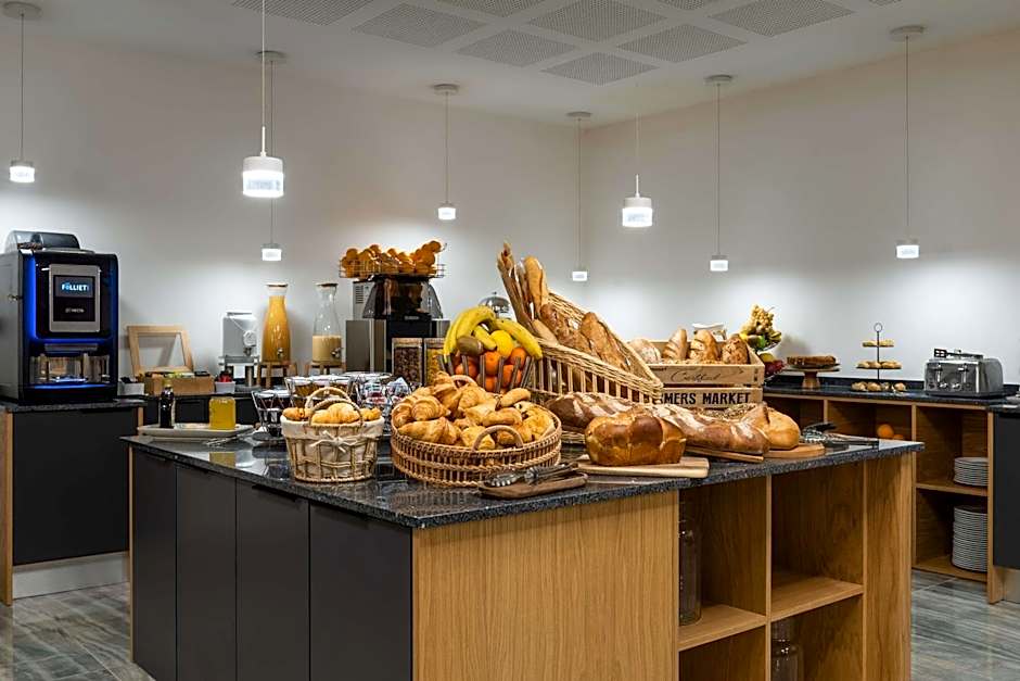 Brit Hotel Paris Orly Rungis