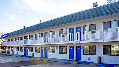 Motel 6-Porterville, CA