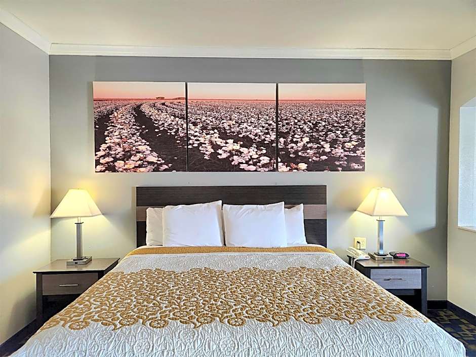 Days Inn by Wyndham Robstown