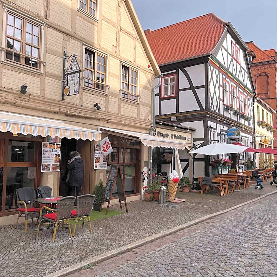 Hotel am Rathaus Adii