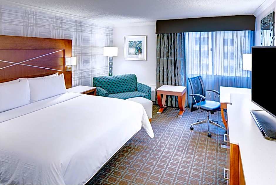 DoubleTree by Hilton Madison Downtown