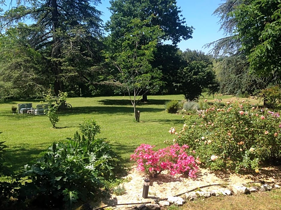 Les 2 Brigards