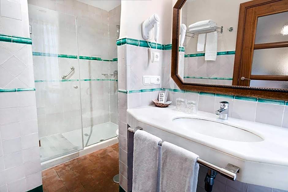 Hotel Casa Del Pilar