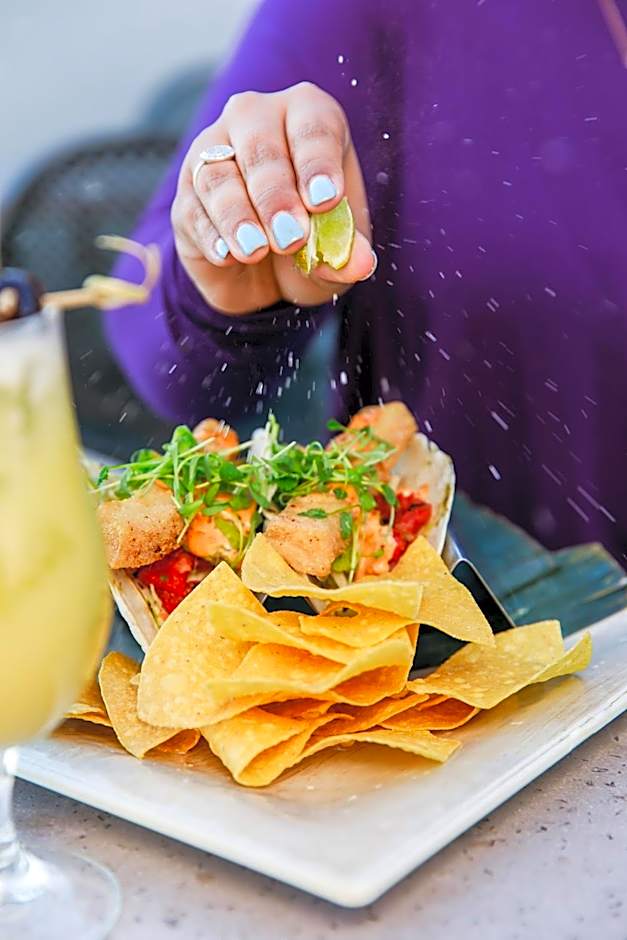 The Vendue, Downtown Art Hotel