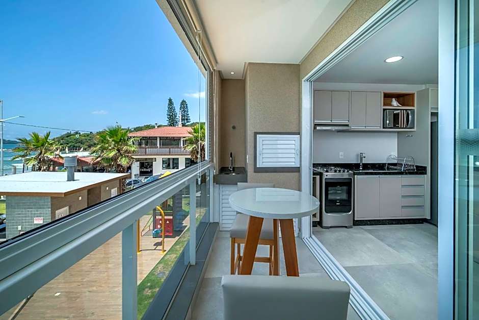 A13 - APARTAMENTO BEIRA MAR NA PRAIA DE BOMBAS 02 SUÍTES