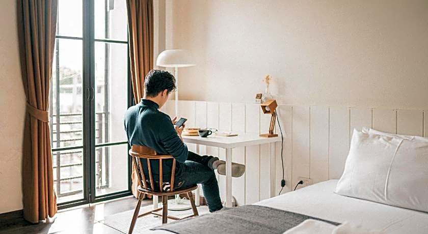 Within Korat Sawairiang