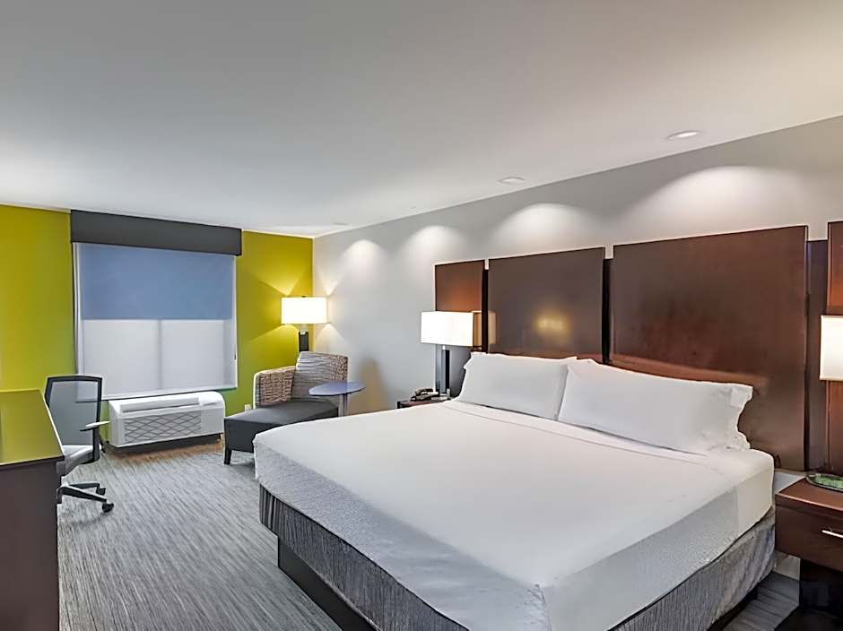 Holiday Inn Express Lakeway By IHG