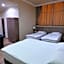 Yerevan Deluxe Hotel