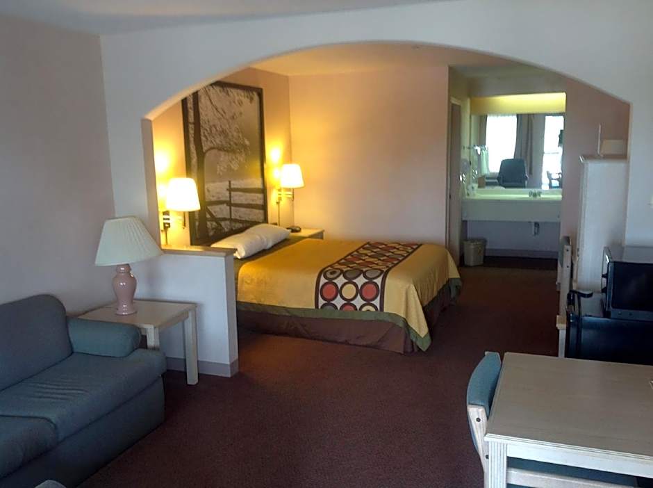Super 8 by Wyndham Jasper TX
