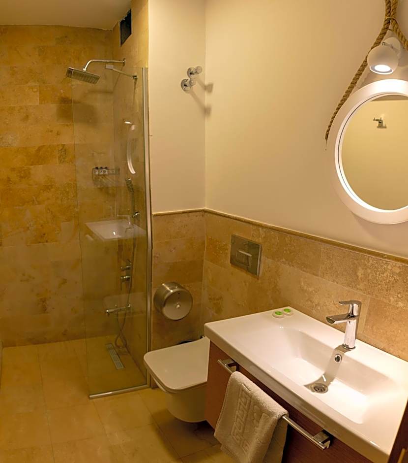 A.Emreli Suite Hotel