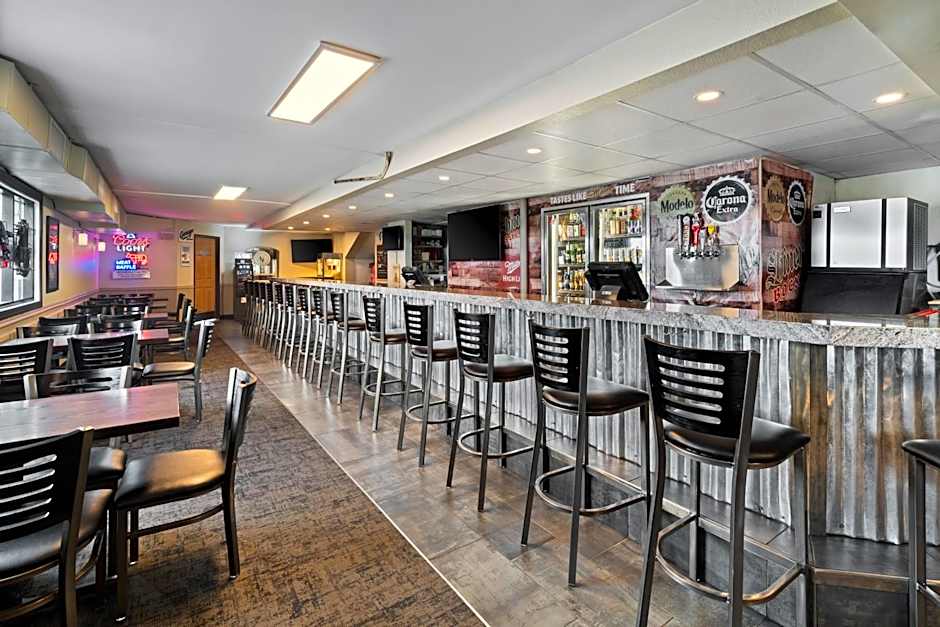 Fargo Inn and Suites