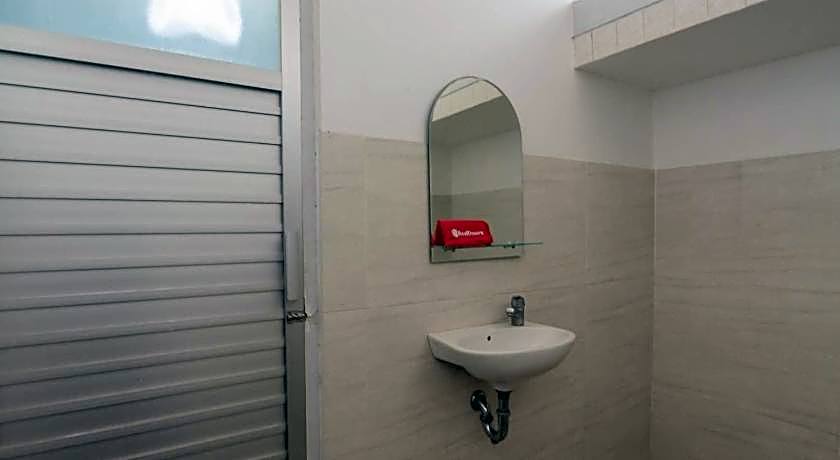 RedDoorz near Farm House 4