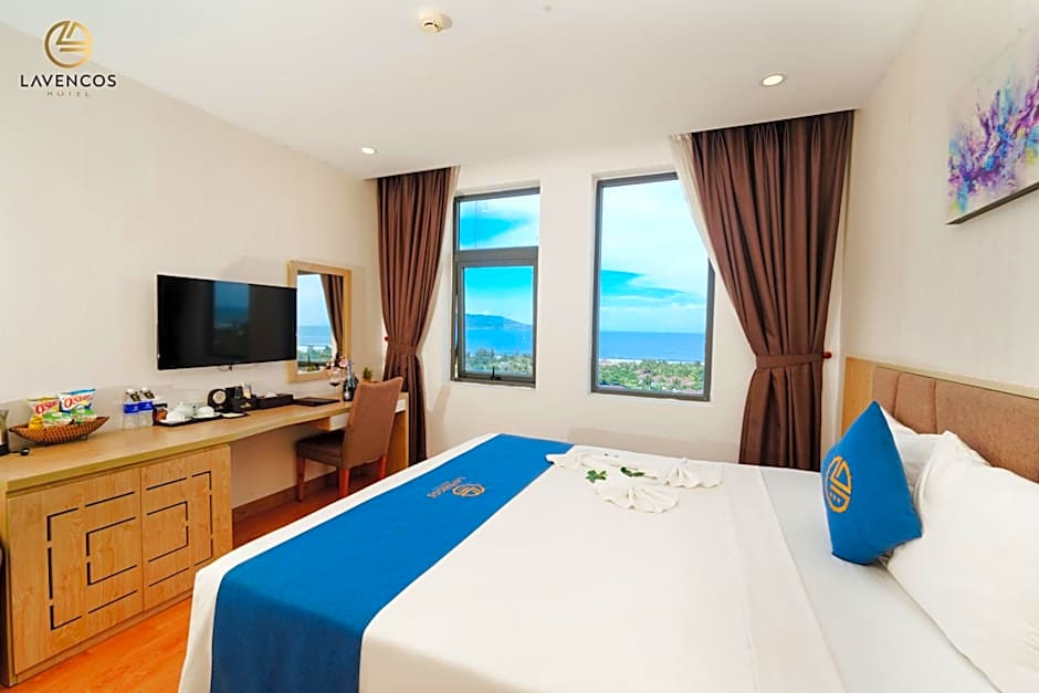 Photo 1 of 6 of Deluxe, Sea View