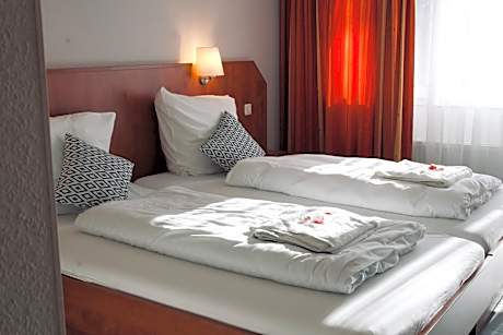 Gästehaus Tilly Hotel