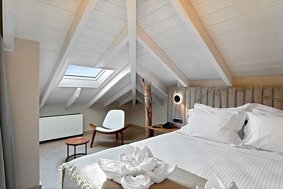 Ennea Muses Rooms and Suites