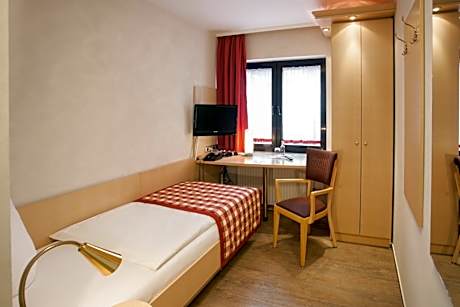 Centro Hotel Goya Wolfsburg, Trademark Collection by Wyndham