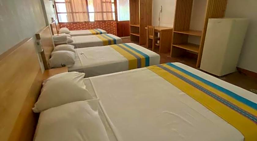 Hotel y Bungalows Acuario
