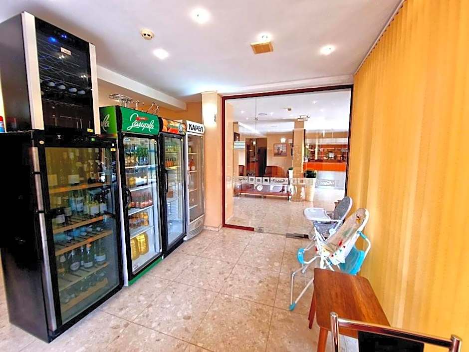 Къща за гости Карел