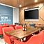 Holiday Inn Express & Suites Joplin Southeast