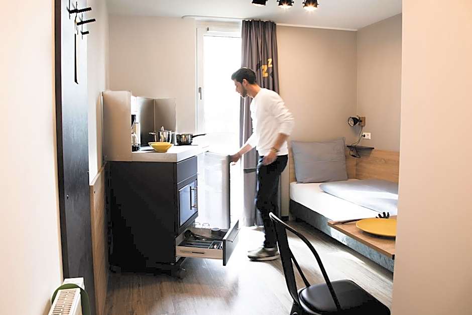 Das Schlafwerk Stuttgart-Nord VOLLDIGITALES HOTEL-SELF-CHECK IN - keine Rezeption-LowBudget-cashless