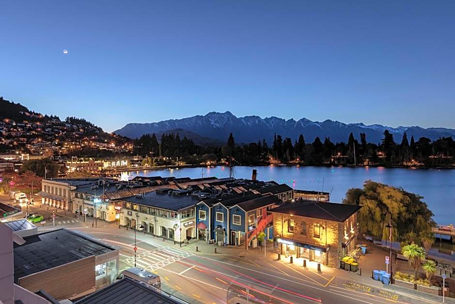Crowne Plaza Queenstown By IHG