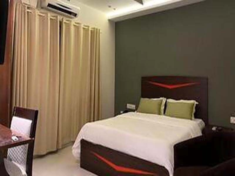 Sea Queen Residency – Chennai, IL