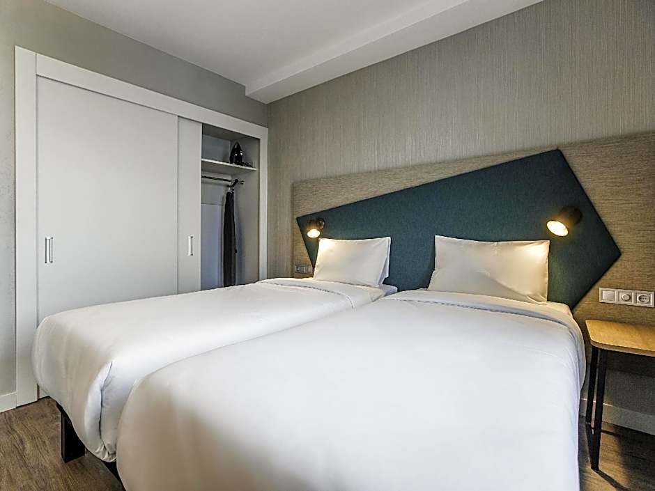 Adagio Kyiv Beresteiska