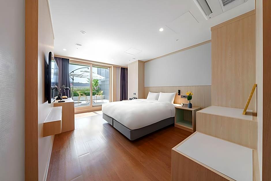 ibis Styles Ambassador Jeonju City Centre