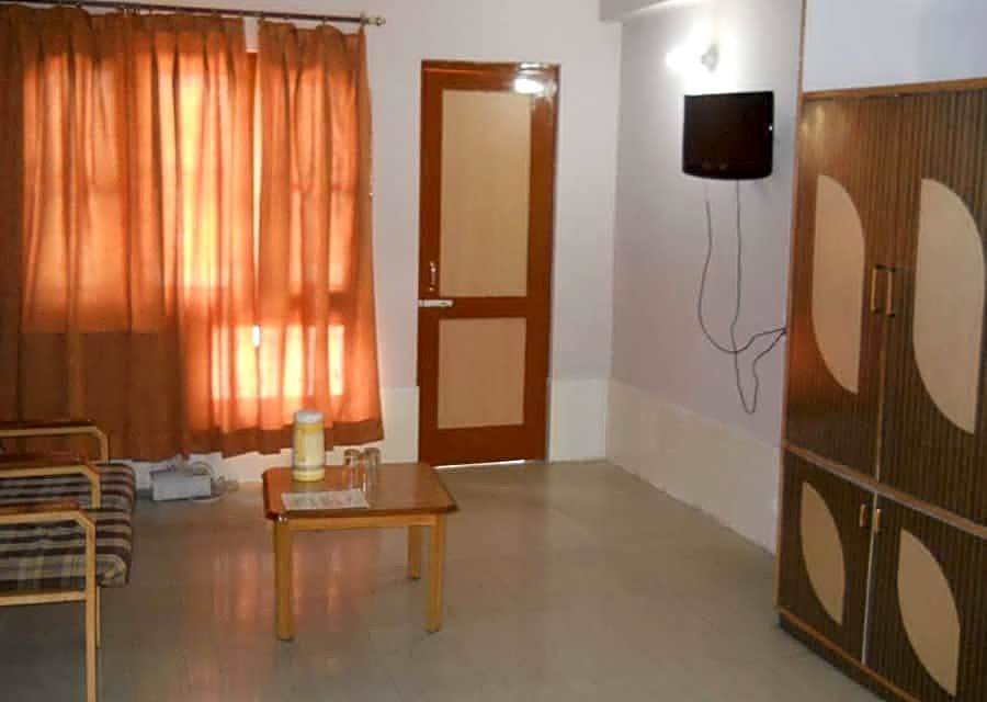 Hotel Shingar – Manali, PA
