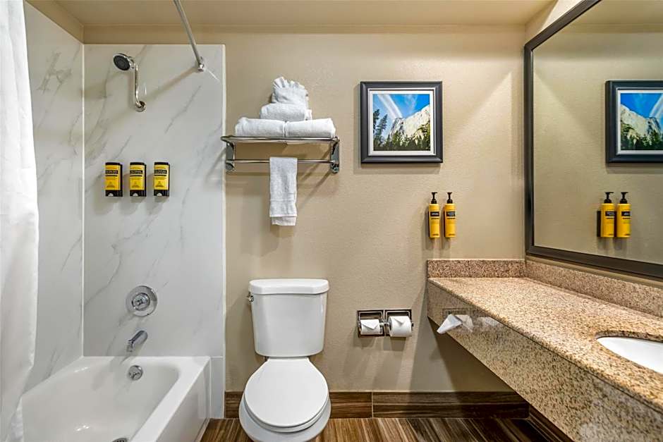 Best Western Plus Sonora Oaks Hotel & Conference Center