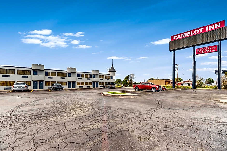 Camelot Inn