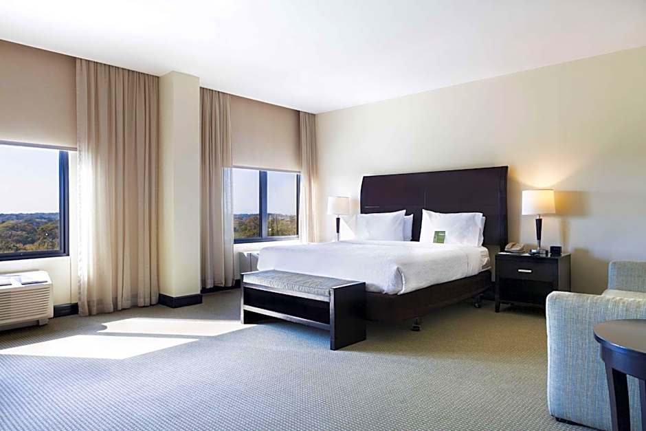 Hilton Garden Inn Liberia Airport