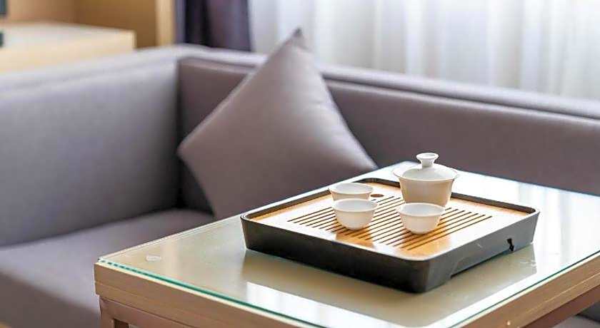 Lavande Hotel Chaozhou Fortune Center Lin Street