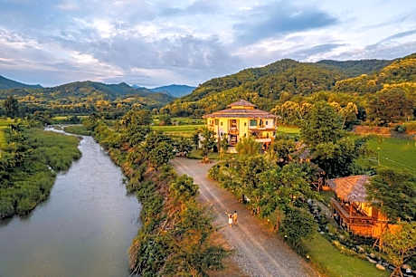 Pupah Kanna Pua-ปู๋ ป๋าล์ คันนา ปัว