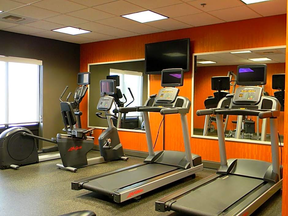 Holiday Inn Express & Suites Huntsville Airport By IHG