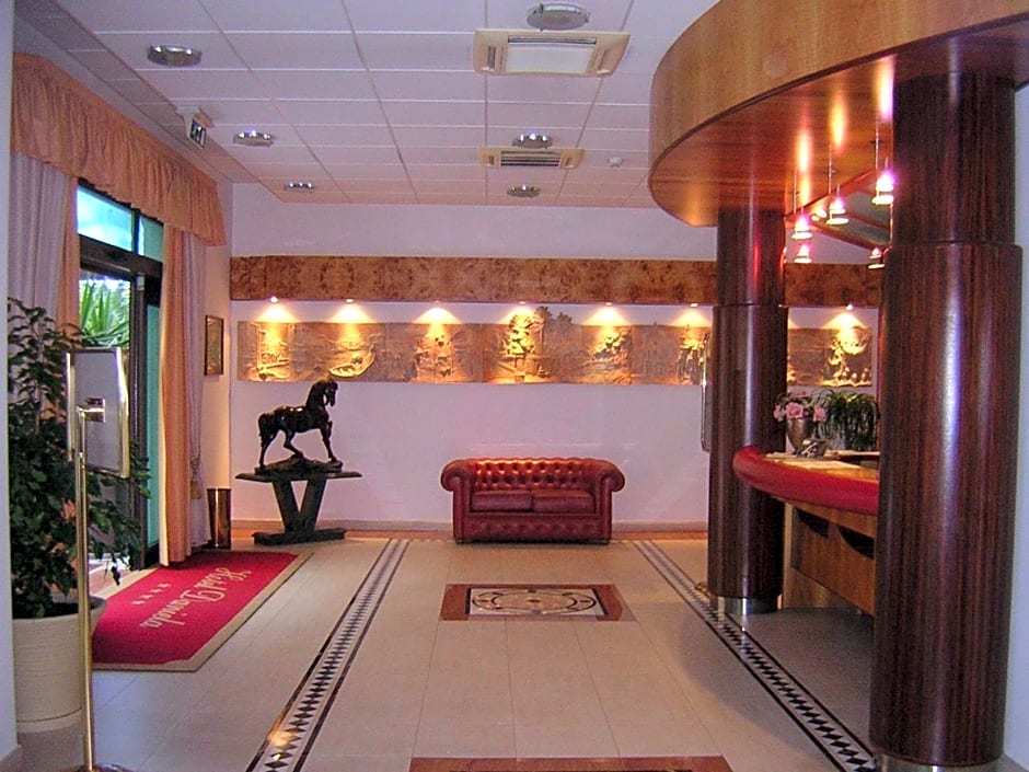 Photo 1 of 40 of Hotel Daniela
