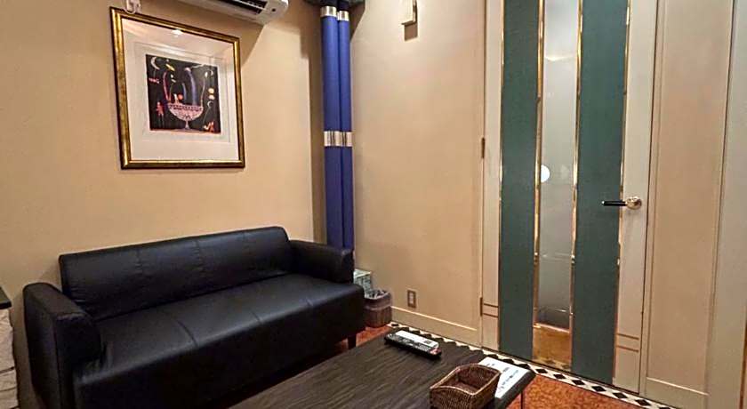 Hotel Takao Asile