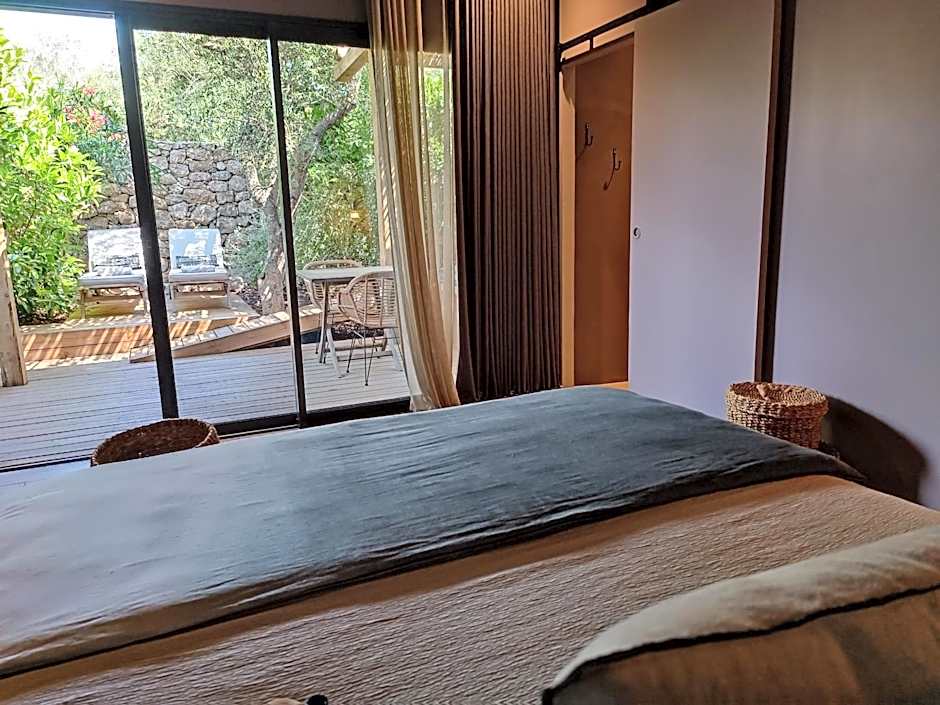 Hôtel Les Suites Du Maquis