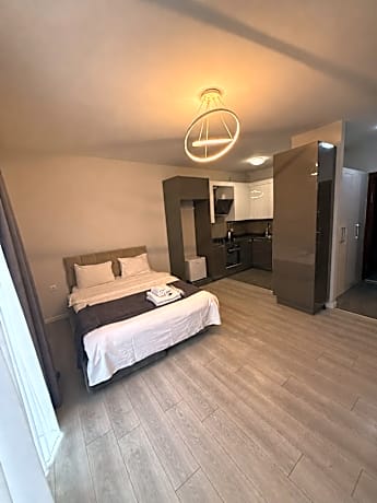 Standard Suite