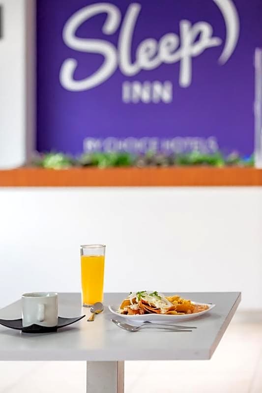 Sleep Inn Leon Antares