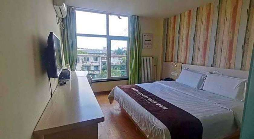 7 Days Inn Qingdao Haier Zone Ditie Tower Jiushui West Road