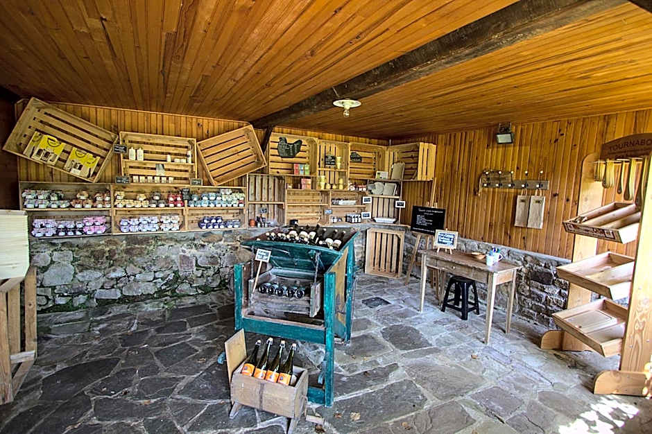 Logis Hôtel Restaurant Manoir De L'Acherie