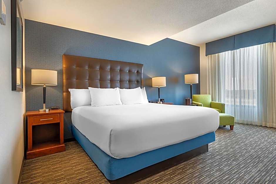 Drury Plaza Hotel Columbia East